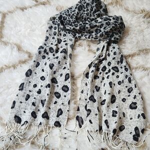 Leopard Print Women's Scarf